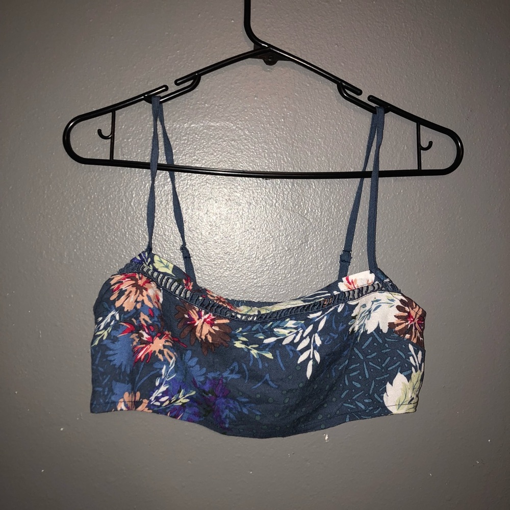 LF Floral crop top